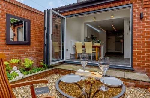 Bungay Cottage | Heart of historic Bungay on Suffolk/Norfolk border