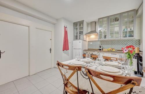 Pamplona City Centre Apartment | Heart of Pamplona Apartments I by clabao
