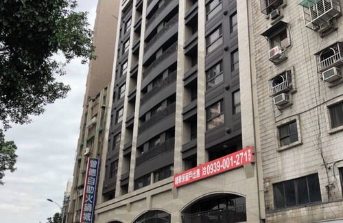 Ximending Apartment | Heart of Ximen Heavenly Living 5min walk to MRT