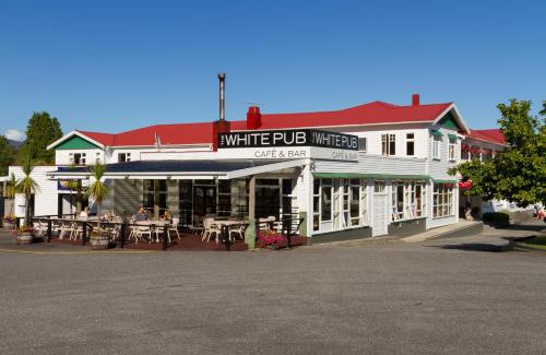 Fox Glacier Hotel | Heartland Hotel Fox Glacier