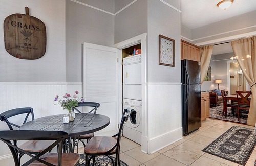Dixon Park Apartment | Heated Pool Access | 5*Clean | Flex Cancelation