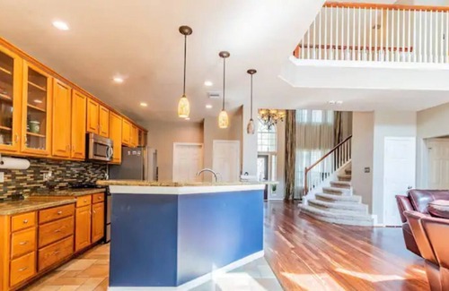 Atascocita House | Heated Pool Getaway!