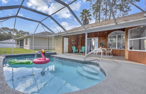 Indian Trails House | Heated Spa Pool Home, Sleeps 10, Beach, Golf, Fishing, St Augustine, Daytona