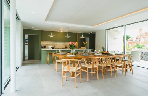 Thorpeness Cottage | Heath House - sleeps 10 guests in 5 bedrooms