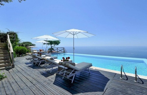 Furore Villa | Heaven on the Upper Amalfi Coast!