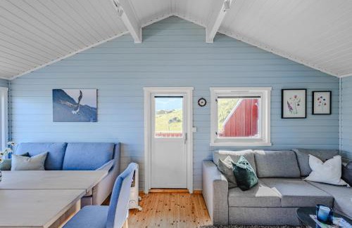Flakstad House | HeiaHytta Fredvang