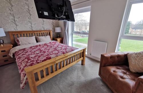 Nottingham House | Helena's Place (7 minutes walk to Nottingham Train station)