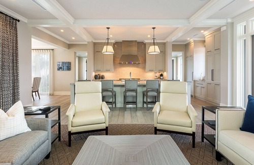 Palm City Hotel | Helenbrook Homes Hotel in pleasant Palm City