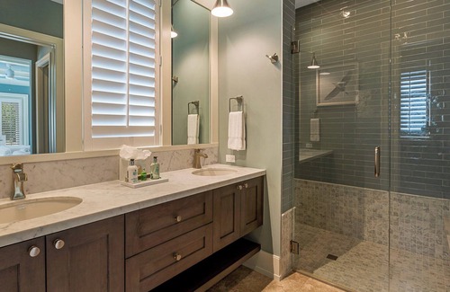 Palm City Hotel | Helenbrook Homes Hotel in pleasant Palm City