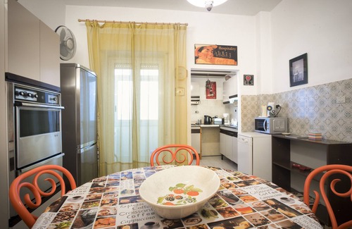 Acireale Apartment | Helios House, holidays between Etna and Taormina Mare.