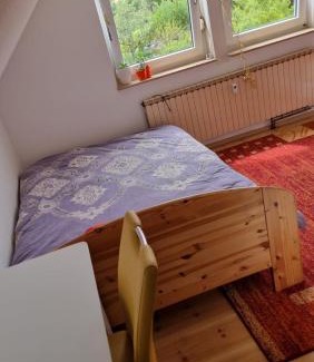Heegheim House | Helles Zimmer 18 qm in 6,5-Zi-Wohnung nähe Frankfurt, Hanau, Büdingen, Friedberg