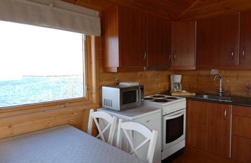 Bodo Ski Chalet | Helligvær Kystopplevelser AS