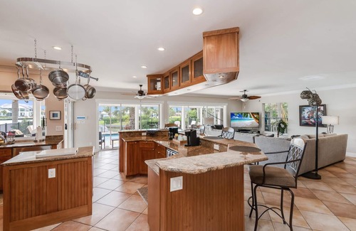 Marco Island House | Hemingway House of Marco Island, Florida,Summer Special,20 percent off rates !