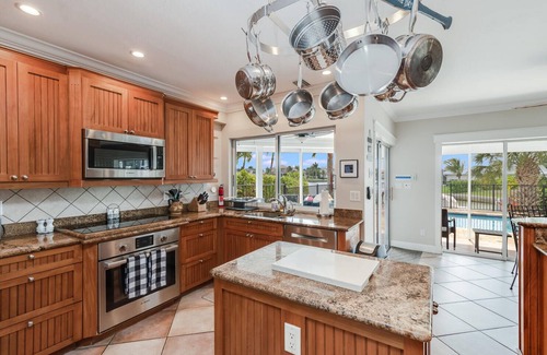 Marco Island House | Hemingway House of Marco Island, Florida,Summer Special,20 percent off rates !