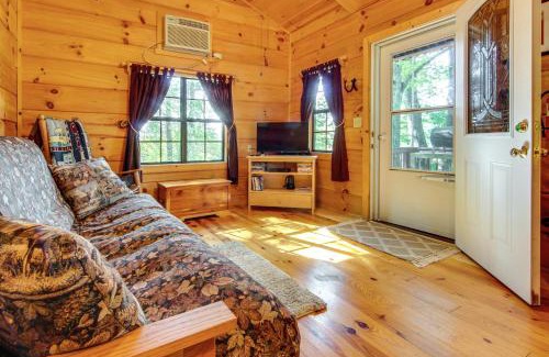 Hendersonville House | Hendersonville Cabin Near Hiking and Waterfalls!