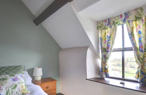 Denbigh House | Hendy in the beautiful Denbigh