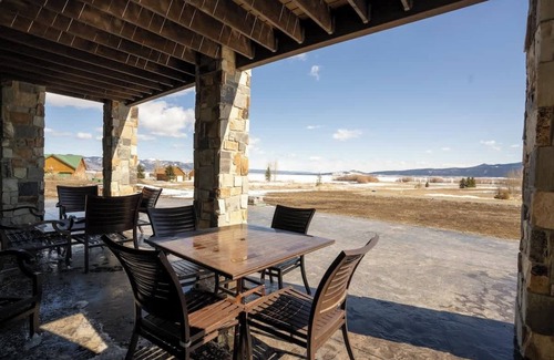 Island Park Cabin | Henrys Lake Walkout Cabin