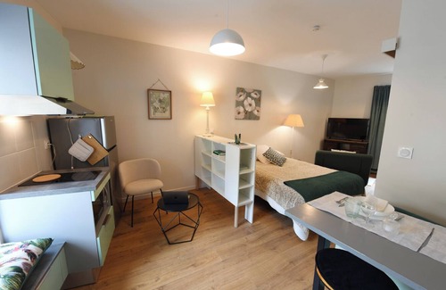Arbent Apartment | HERISSON La Source de rivière, a quiet place where modern style meets comfort.