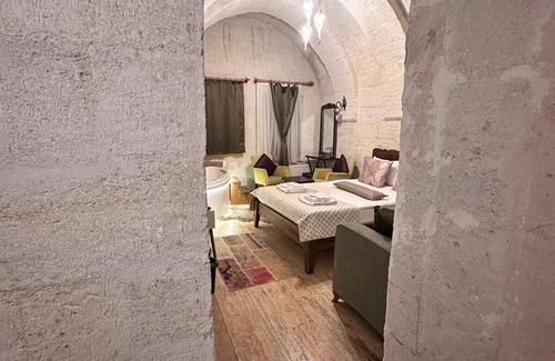 Cavusin House | Heritage Cave İnn