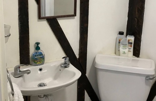 Kington Condo | Heritage House room 3