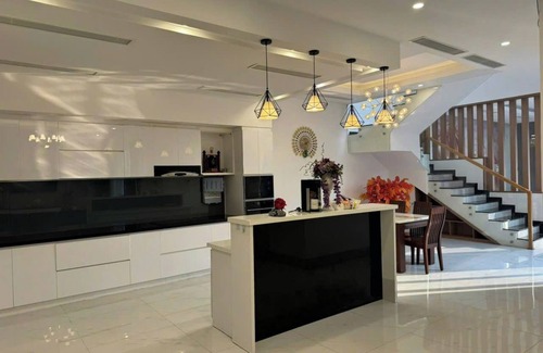 Ngu Hanh Son Villa | HERITAGE VILLA WITH GYM- BREAKFAST- POOL