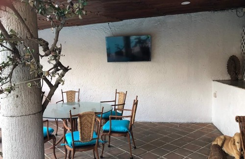 Central Cuernavaca House | Hermosa casa en el corazón de la ciudad de la eterna primavera.