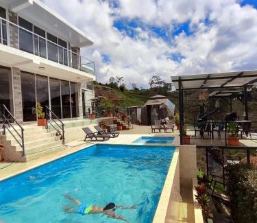 Guatape House | Hermosa habitación 203 deluxe GC