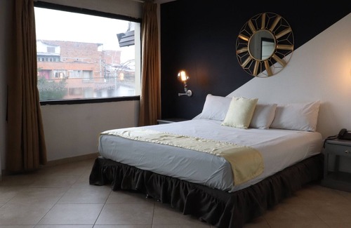 La Candelaria Hotel | Hermosa Habitación Deluxe En Laureles Estadio