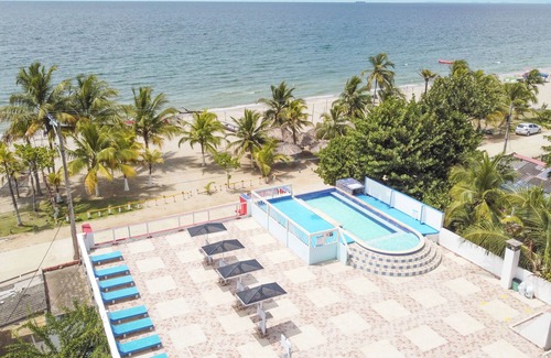 Sucre Hotel | Hermosa Habitación Estándar Familiar A Pie De Playa