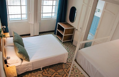 La Candelaria Hotel | Hermosa Habitacion Estandar Cuadruple En El Sector De La Candelaria