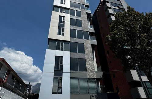 La Carolina Apartment | Hermosa suite de renta en el Corazón de Quito