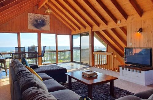 Middleton House | Hero Views At Middleton - Wifi - Beach