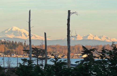 Lummi Island House | Heron's Landing