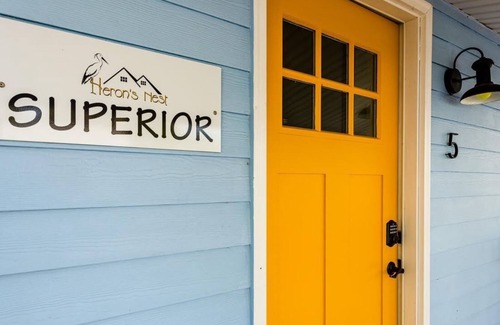 Paw Paw Lake Cottage | Heron's Nest I Paw Paw Lake Cottages I Superior #5