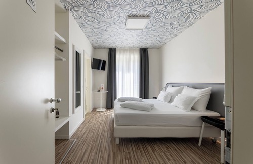 Torbole sul Garda Hotel | Hi Hotels Torbole Pool & Spa