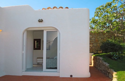 Porto Rafael House | Hibiscus by Interhome