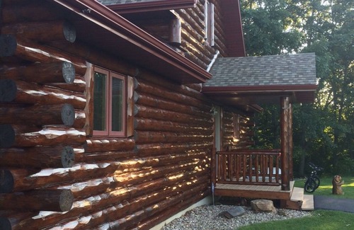 Sauk County Cabin | Hickory Ridge Log Cabin Living