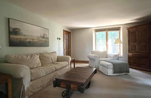 Guelph/Eramosa Cabin | Hidden Acres