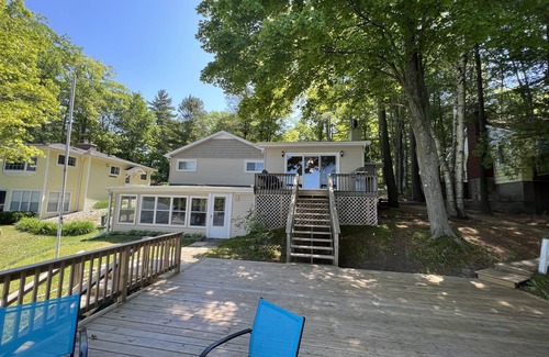 West Branch Cottage | Hidden Gem - Fully Equipped Lake House