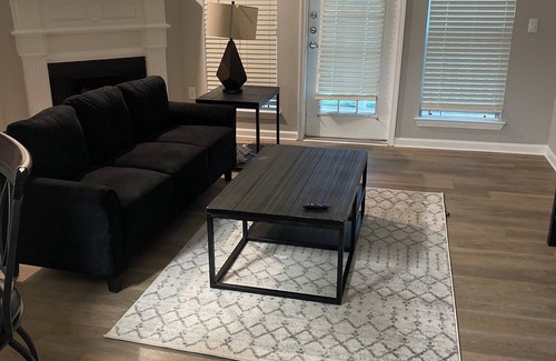 Lindridge-Martin Manor Apartment | Hidden gem in the heart of Atlanta