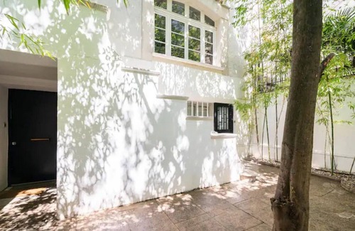 Plaisance Villa | Hidden gem in the middle of the city of lights