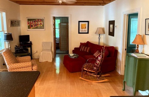Lansing Cottage | Hidden Gem! Stunning setting on the east shore of Cayuga lake..Alilys-on-Cayuga