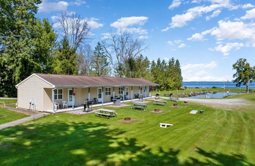 Durhamville House | Hidden Harbor Marina, The Entire Property (Sleeps 16) - Oneida Lake's Premier Fishing Getaway