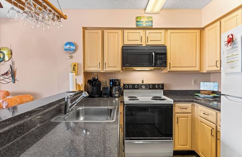 North Ocean City Apartment | Hidden Harbour H228 North Ocean City