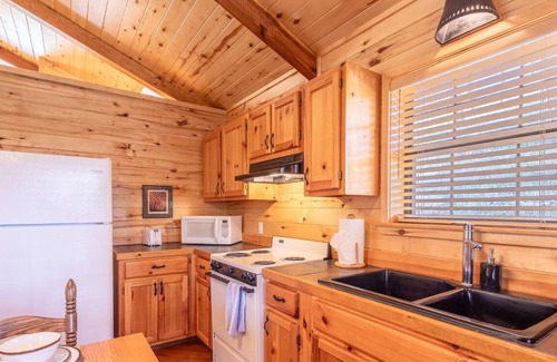 Ruidoso Cabin | Hidden Haven l Secluded l Mtn Getaway