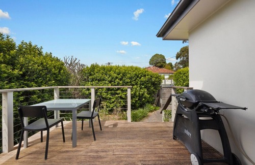 Narraweena House | Hidden Hideaway - Spacious Sanctuary