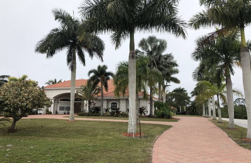 Palm City Apartment | Hidden Paradise In Palm City #1