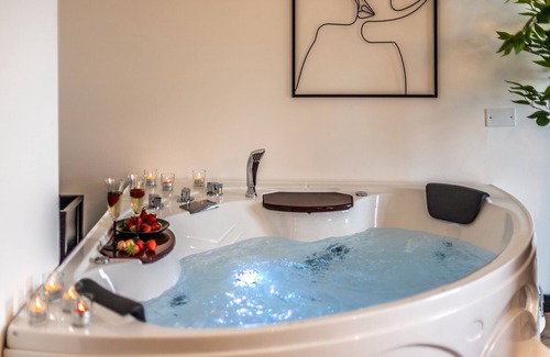 Perugia Apartment | Hidden Temptations - Short Term Rentals Italy