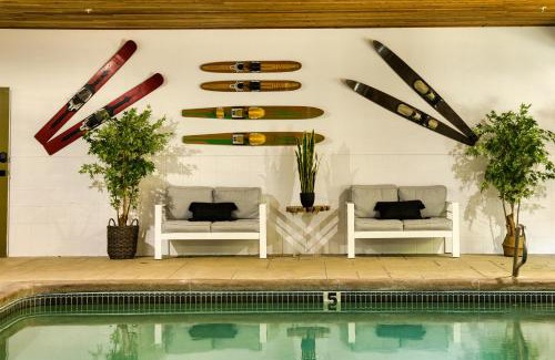 Mount Sunapee Hotel | Hideaway Inn Mt Sunapee