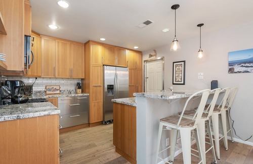 Santa Barbara House | HIDEAWAY VILLA - Quiet Condo